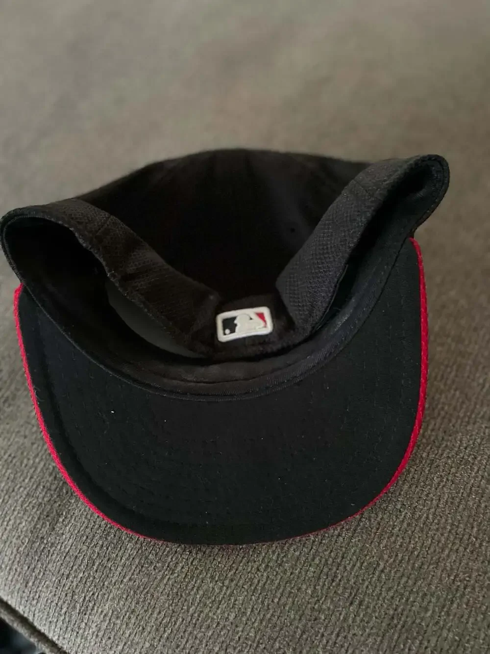 New Era Cincinnati Reds Mr. Redlegs 59Fifty Fitted Bat Practice Hat Size 7 1/4